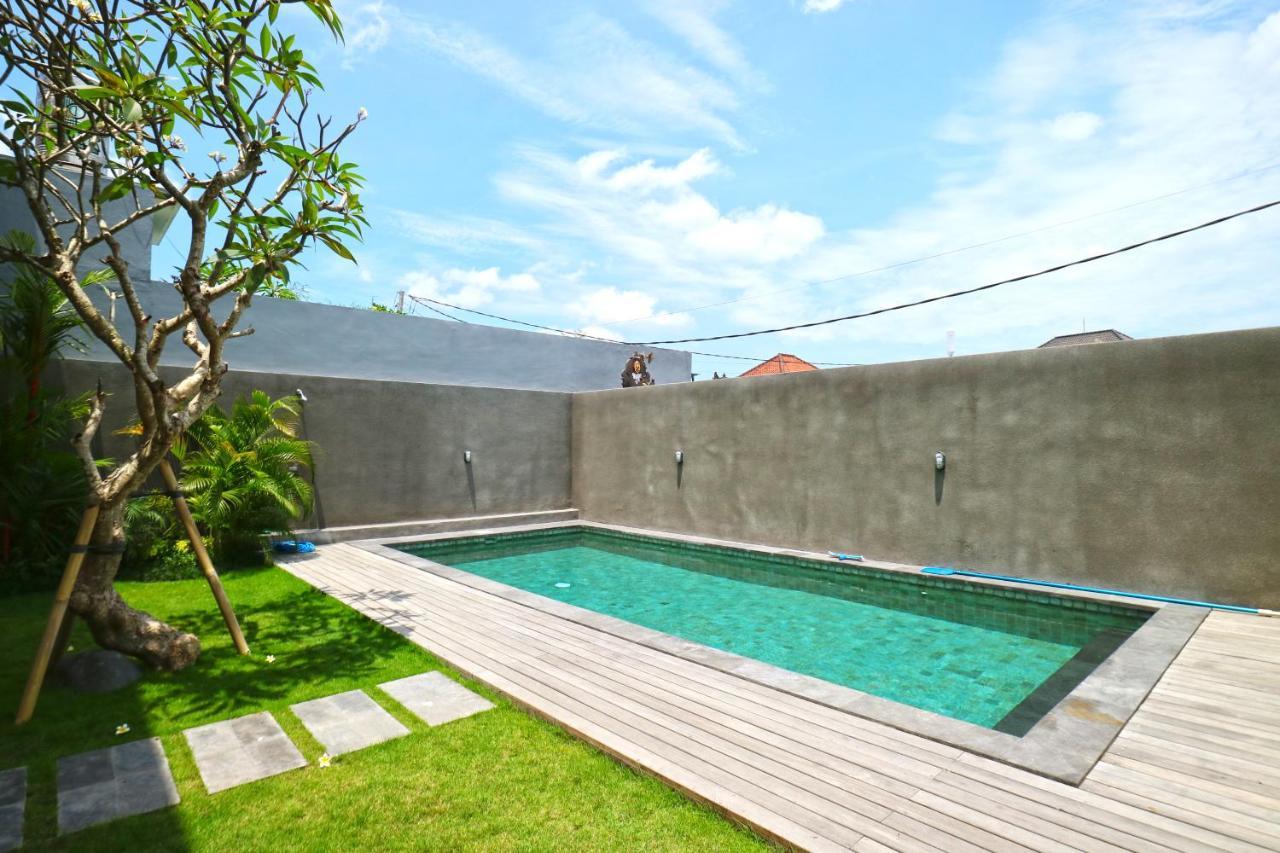Lotus Bali Guest House Canggu Екстериор снимка